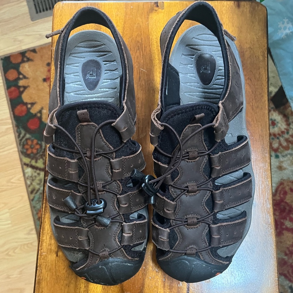 Men's Size 12 Propet Kona Brown Leather Fisherman sandals
